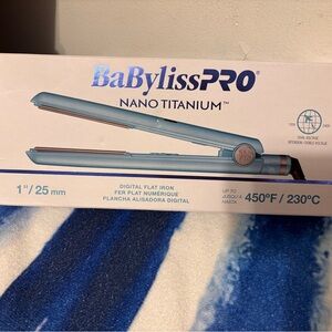 BaBylissPRO Nano Titanium Flat Iron in Light Blue